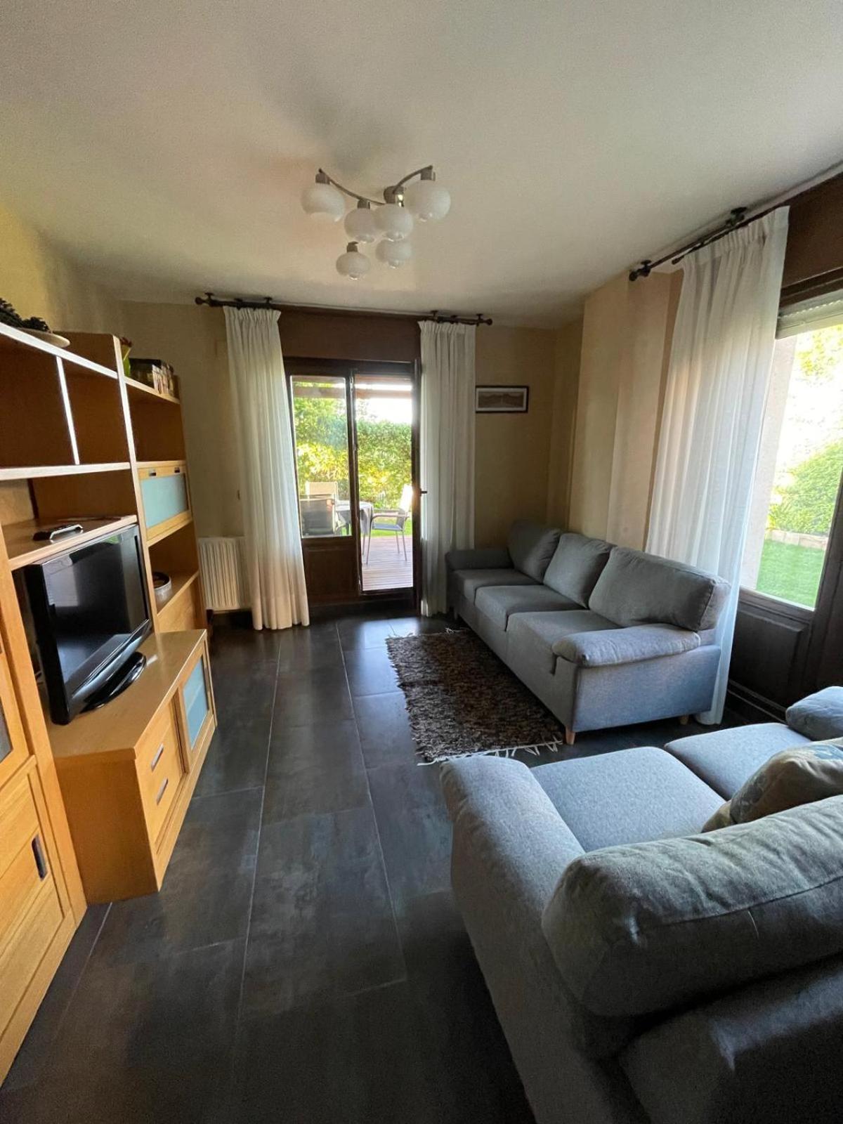 Apartamento Golf Con Jardin Sojuela Εξωτερικό φωτογραφία